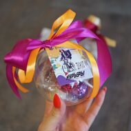 Новогодний подарочный шар с конфетами